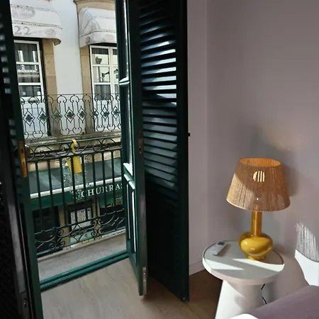 Апартаменты Downtown Lovely Вила-Реал